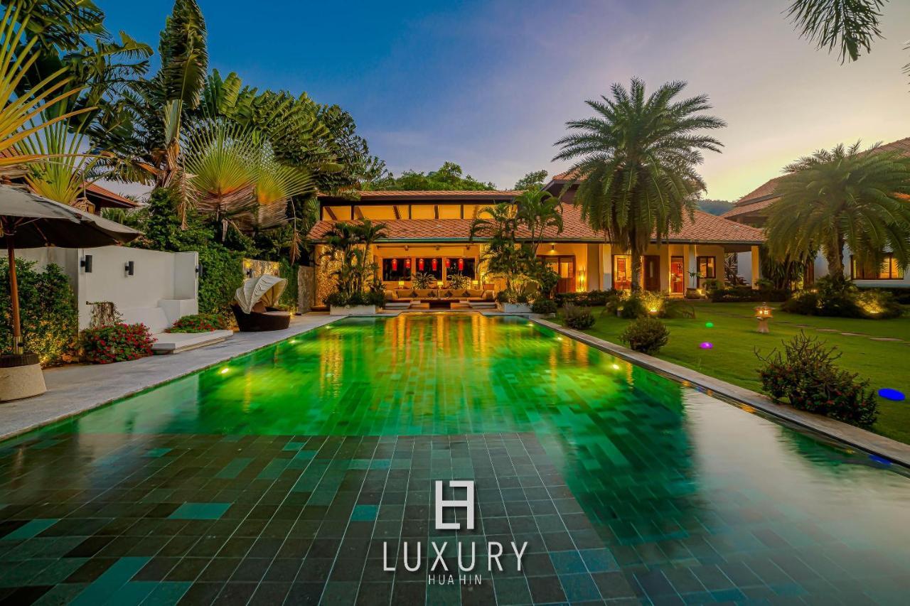 5 Bedroom Bali Style Mansion Wl2 HHQ Exterior foto