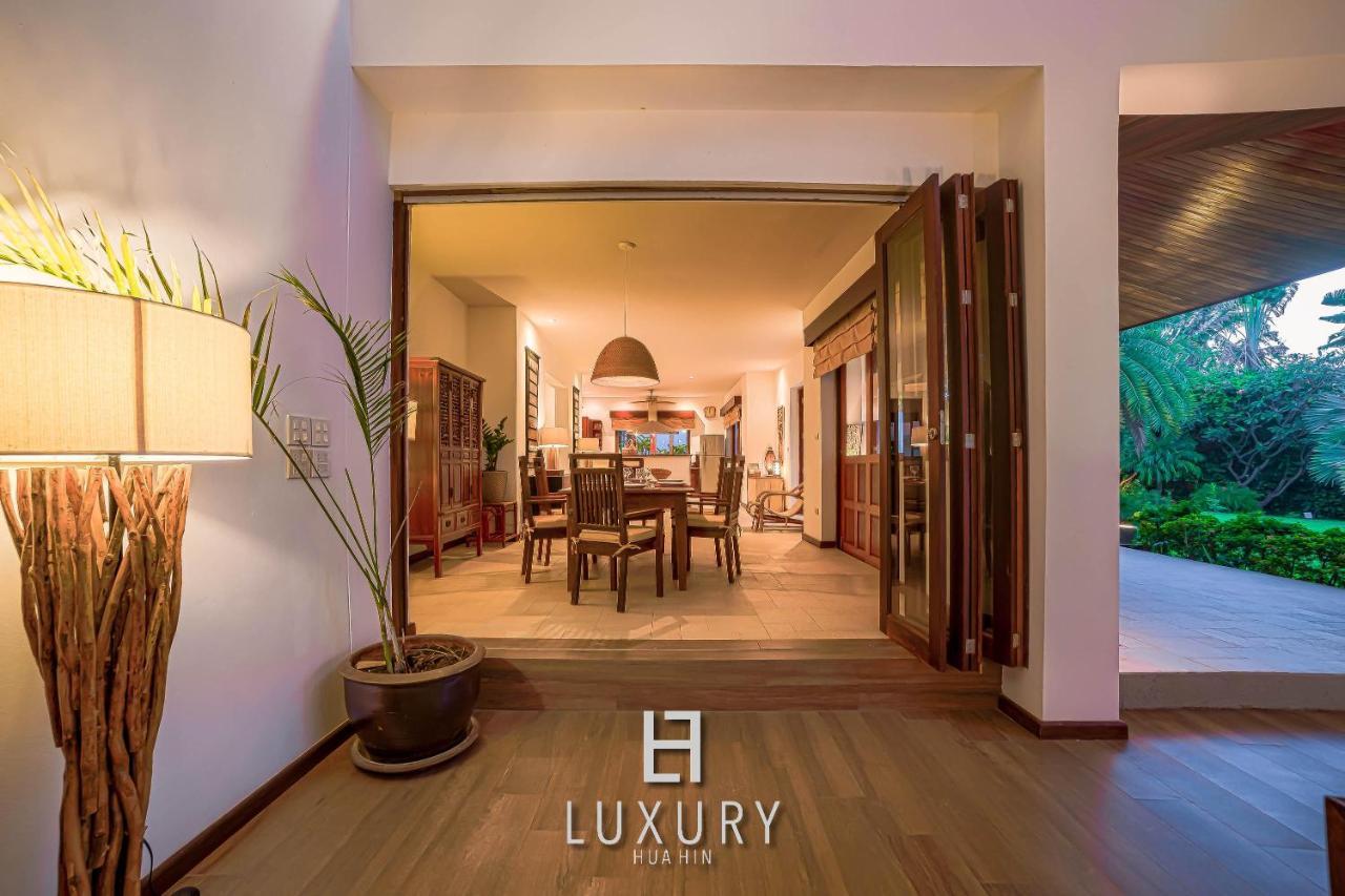 5 Bedroom Bali Style Mansion Wl2 HHQ Exterior foto