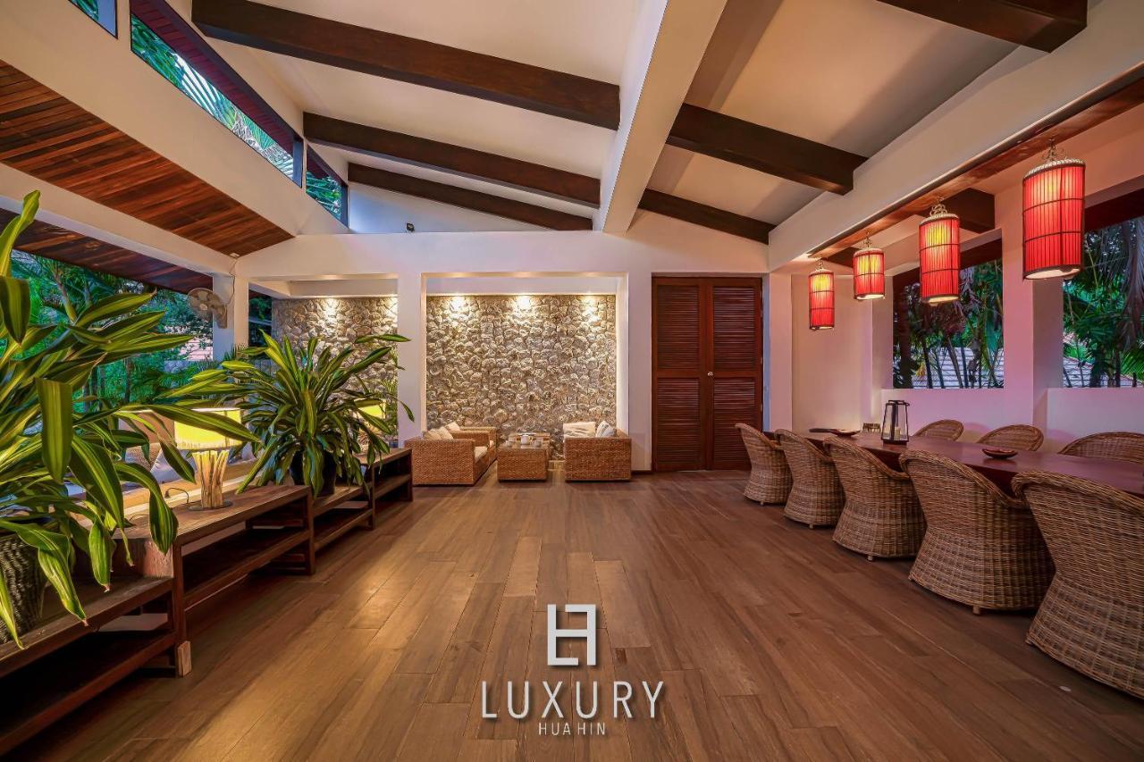 5 Bedroom Bali Style Mansion Wl2 HHQ Exterior foto